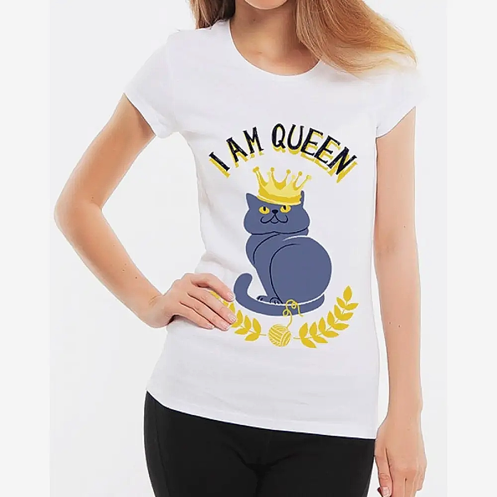 I AM QUEEN